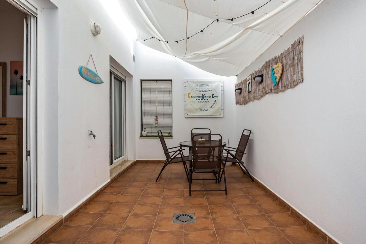 Casa Senores Cura - Solo Familias Conil De La Frontera Exterior photo